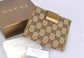 グッチ 2010新作 財布