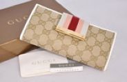 グッチ 2010新作 財布