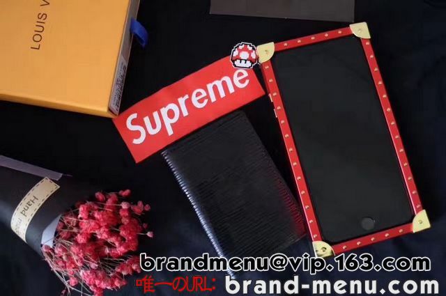 i2017V fB[XYVv[~CBgSupreme  Louis Vuitton Gs J[hP[X 014 X[p[Rs[