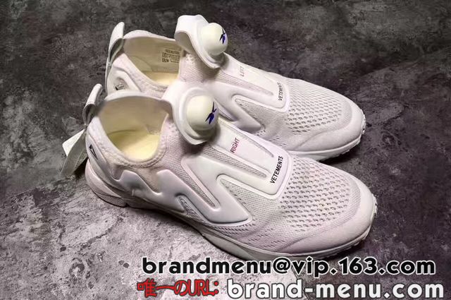 i2025V fB[XYFg VETEMENTSV[Y C Xj[J[ 025 X[p[Rs[
