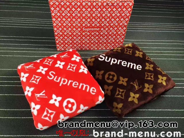 i2017V fB[XYSupreme BgƃVv[̃R{uPbg   118 X[p[Rs[