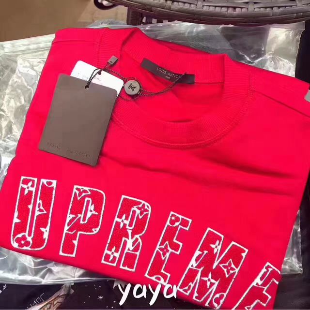i2017V LouisVuitton~Supreme CBg Vv[ ARC LOGO SWEATSHIRT SP XEFbg g[i[ A[`S141 X[p[Rs[