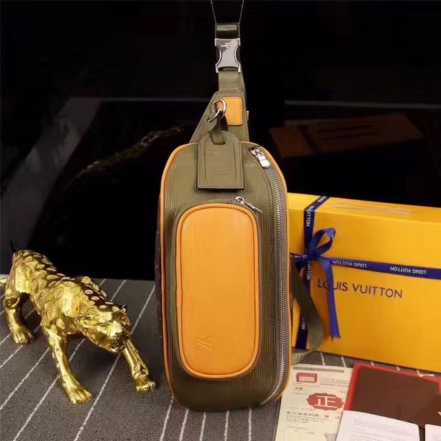 i2017V Vv[~CBgSupreme EGXg|[` {fBobO148 X[p[Rs[