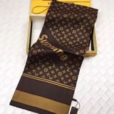 シュプリーム×ルイヴィトンSupreme と Louis Vuitton マフラー 037