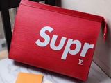ץ꡼Supreme T
