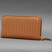 Bottega Veneta ʪ