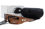 OAKLEY サングラス 人気激安価格でご提供します!