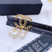 品質を重視、納期も厳守、信用第一は当社の方針です。シャネル ブローチ 激安