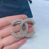 現物写真シャネル ブローチ 激安すべてのは品質が検査するのが合格です。
