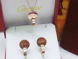 カルティエ ネックレス 一粒ダイヤレプリカ財布超美品
