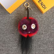 フェンディ バッグチャーム セールレプリカ財布超美品